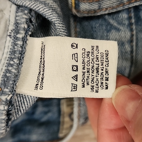 We the Free Shorts Distressed Button Fly Denim Raw Edge Hem Boho Shorts size 25 - Picture 4 of 5